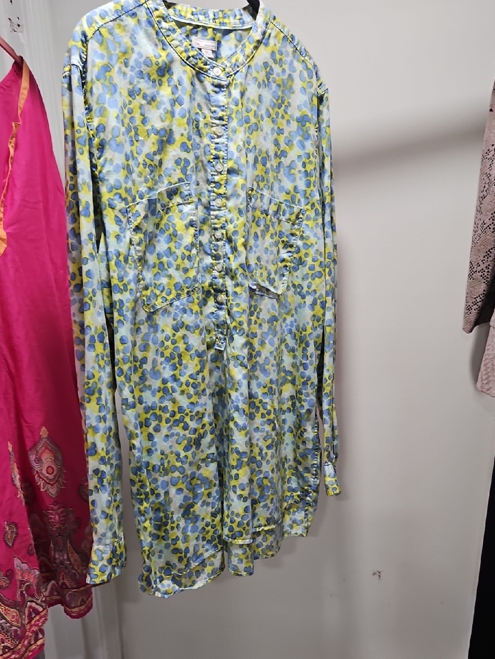 Old Navy Hot Pink Lightweight Top